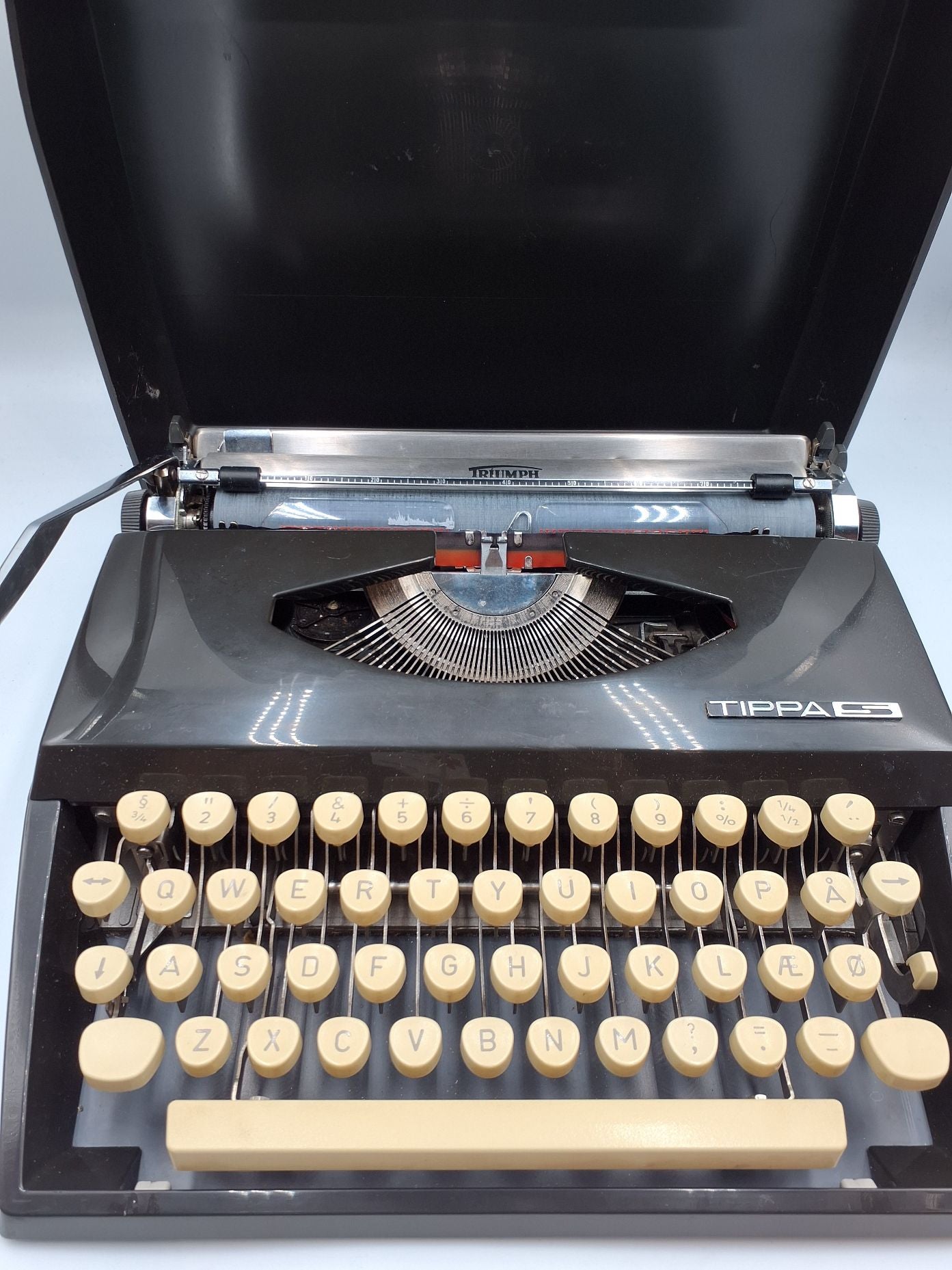 Adler Tippa S skrivemaskine